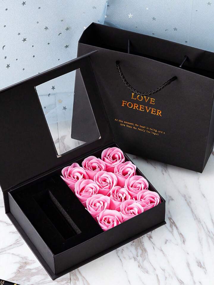 Caja De Rosas Regalo Collar San Valentín